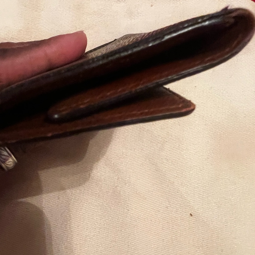 Louis Vuitton Monogram Key Holder Preloved View 4